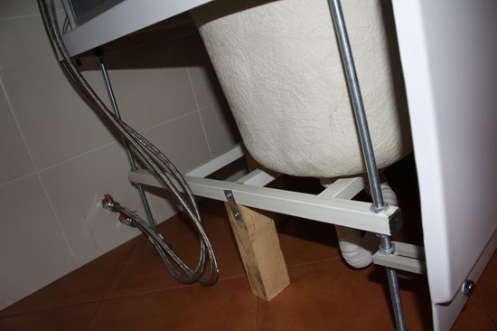 poryadok_sborki_i_ustanovki_dushevoj_kabiny_06