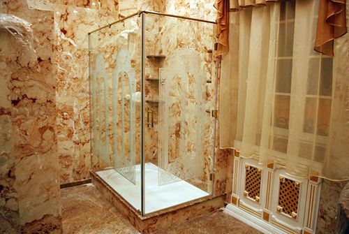 steklo_dlya_dushevoj_kabiny_09